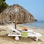 Paradise In Naxos 3*