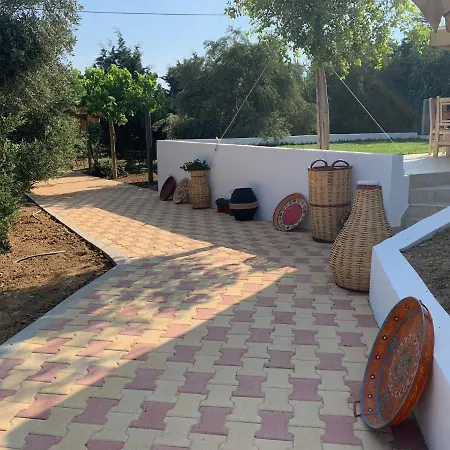 Hotel Paradise In Naxos Pláka