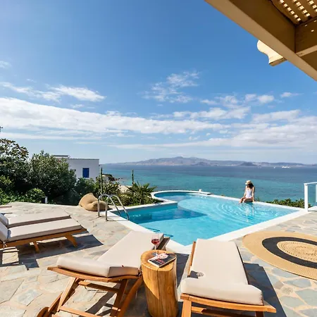 Hotel Paradise In Naxos