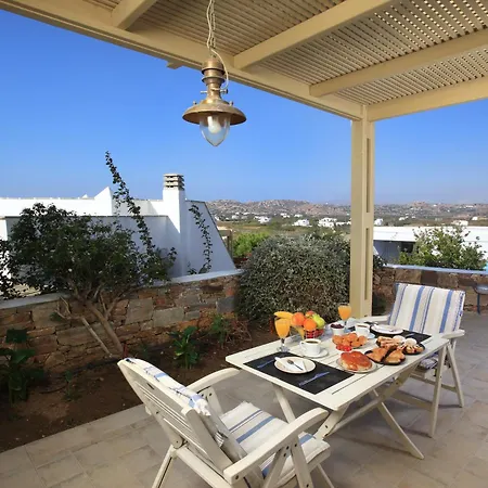 Paradise In Naxos Plaka (Naxos)
