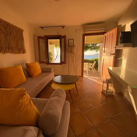 Paradise In Naxos Hotel
