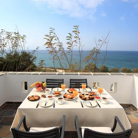 Paradise In Naxos Plaka (Naxos)