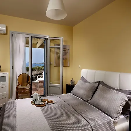 Hotel Paradise In Naxos 3*