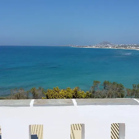 Paradise In Naxos 3*