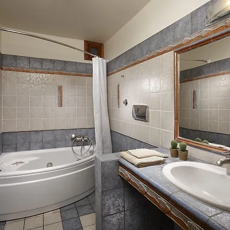 Hotel Paradise In Naxos Pláka