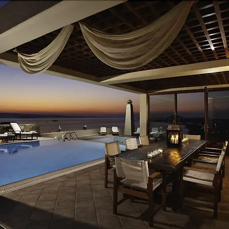 Paradise In Naxos Pláka