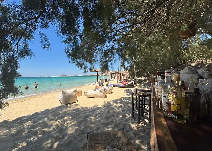 Paradise In Naxos Pláka