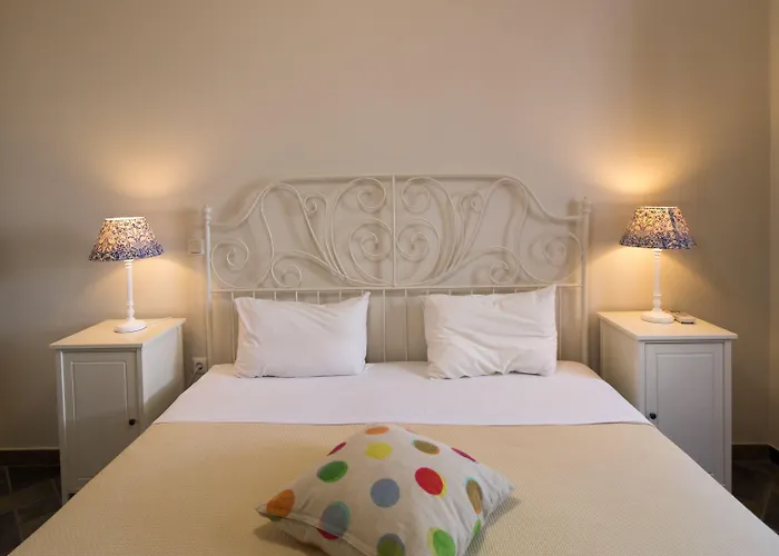 Paradise In Naxos Hotell 3*