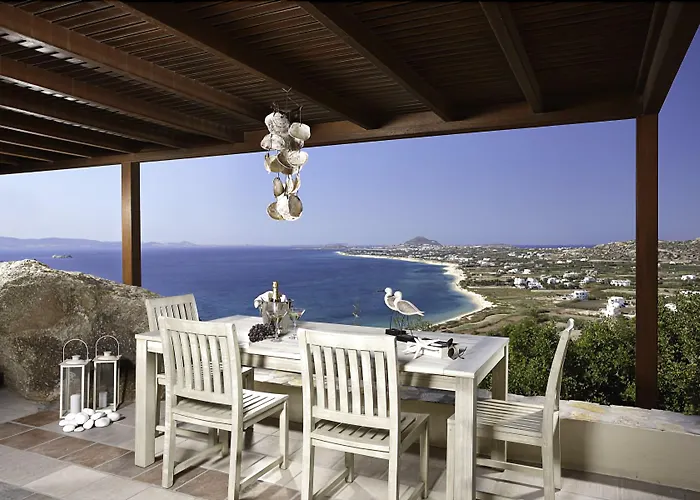 Paradise In Naxos Pláka