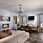 Hotell Paradise In Naxos