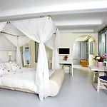 Hotel Paradise In Naxos