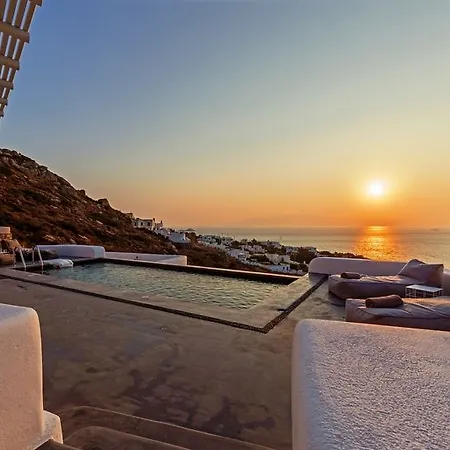 Hotel Paradise In Naxos Pláka