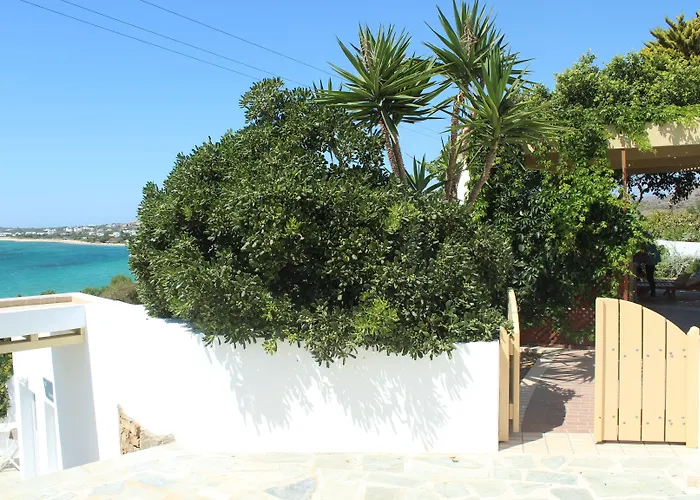 Paradise In Naxos Pláka