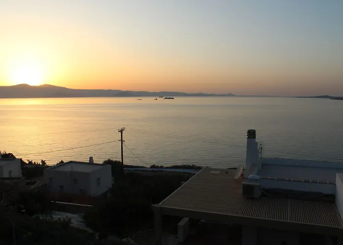 Paradise In Naxos Pláka